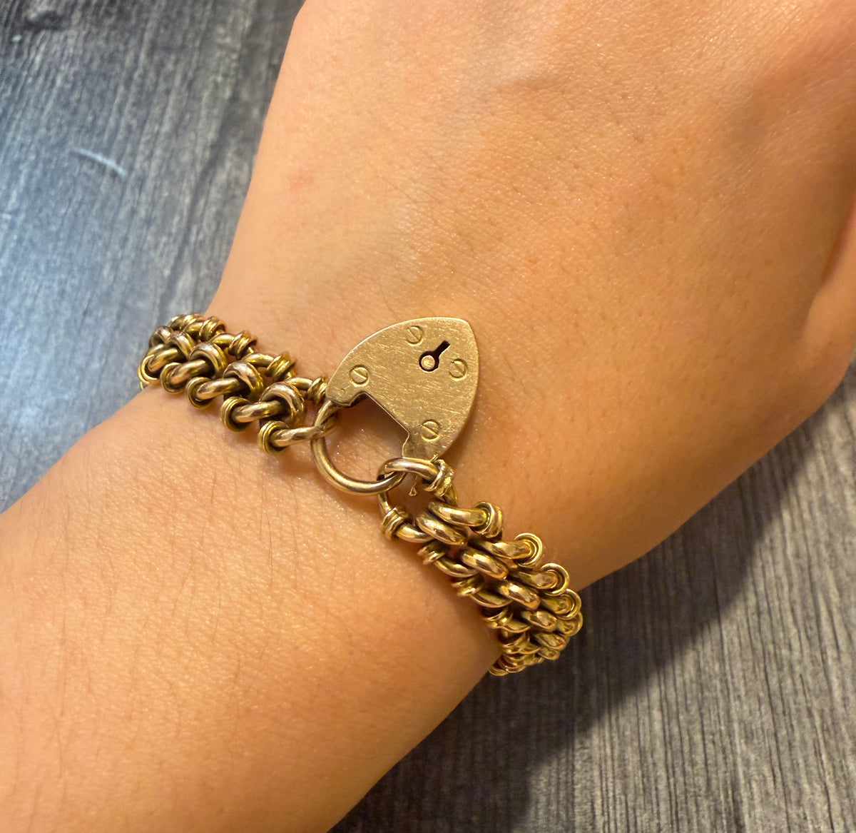 Antique English Heart Padlock Open Link Curb Style Bracelet in 15K Gold (S)