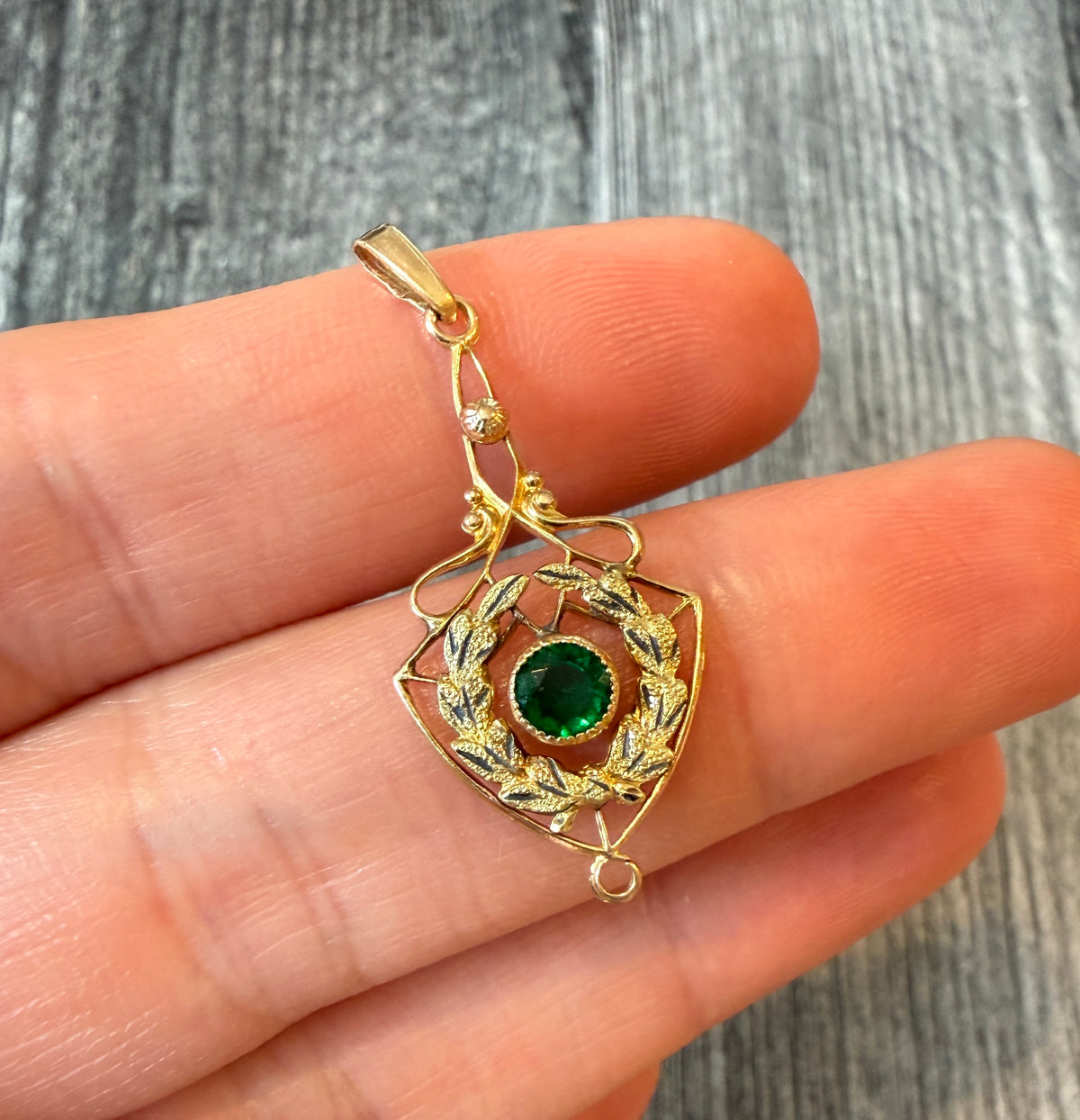 Art Nouveau Lavalier Pendant in 10K Gold with Synthetic Green Stone