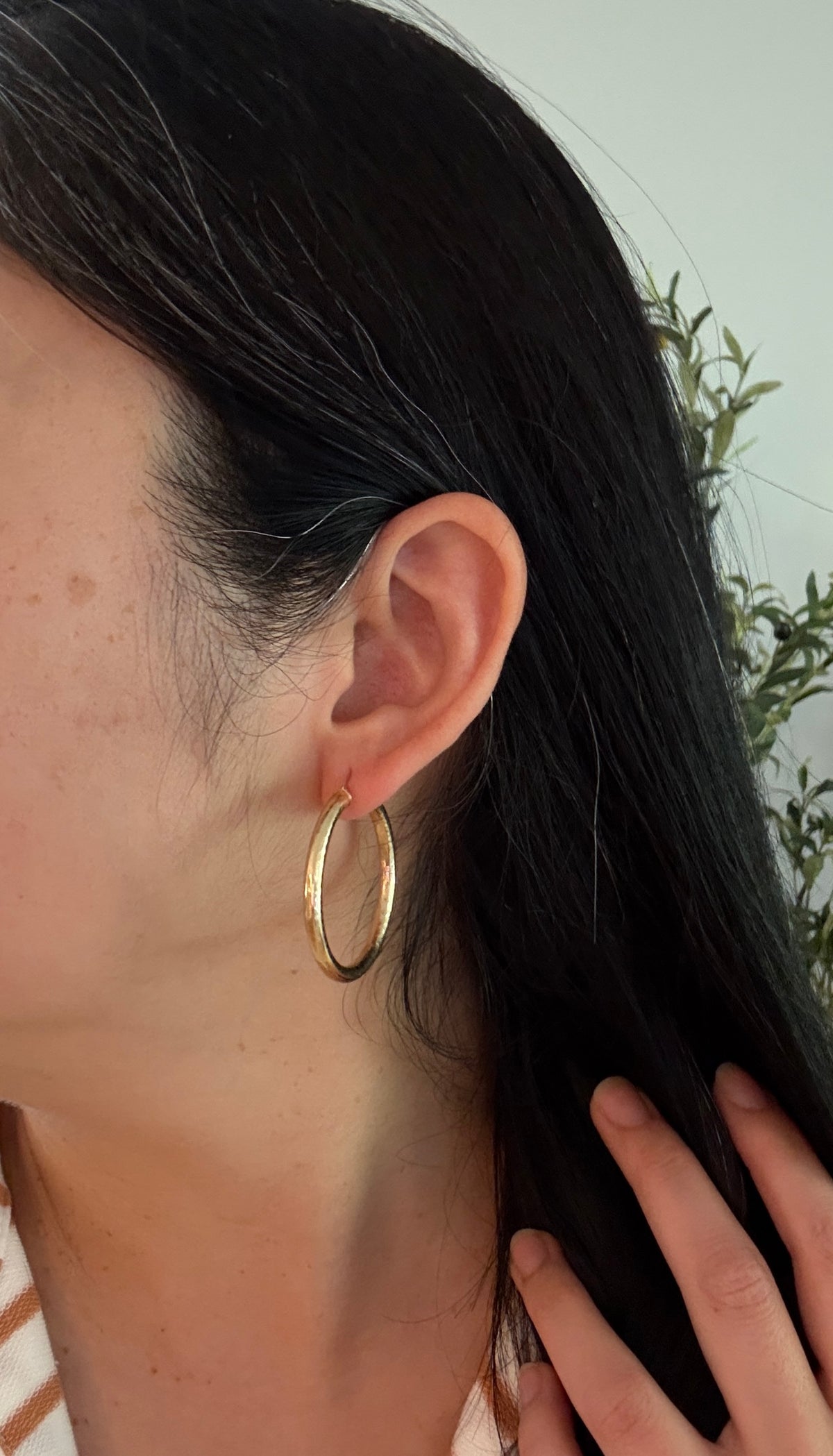 Hammered Finish 14K Gold Hoop Earrings (A)