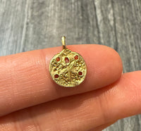 Sand Dollar Charm in 14K Gold