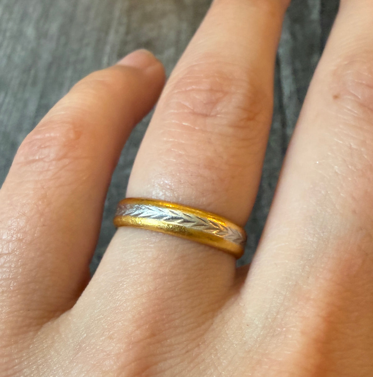Chevron Patterned Two Tone 22K Gold Band, Size 6.75
