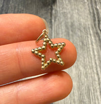 Bubbly Star Charm in 14K Gold (F)