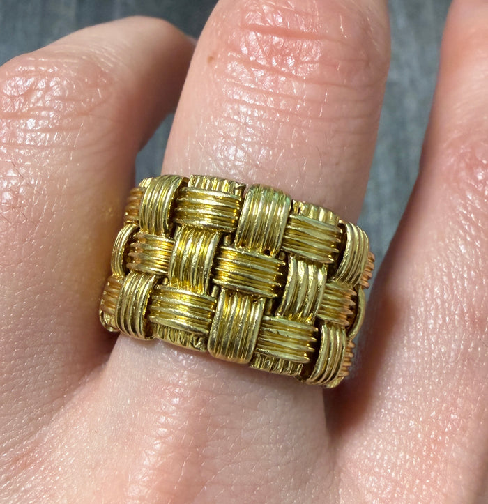 Iconic Roberto Coin Appasionata 18K Gold Triple Row Basket Weave Band