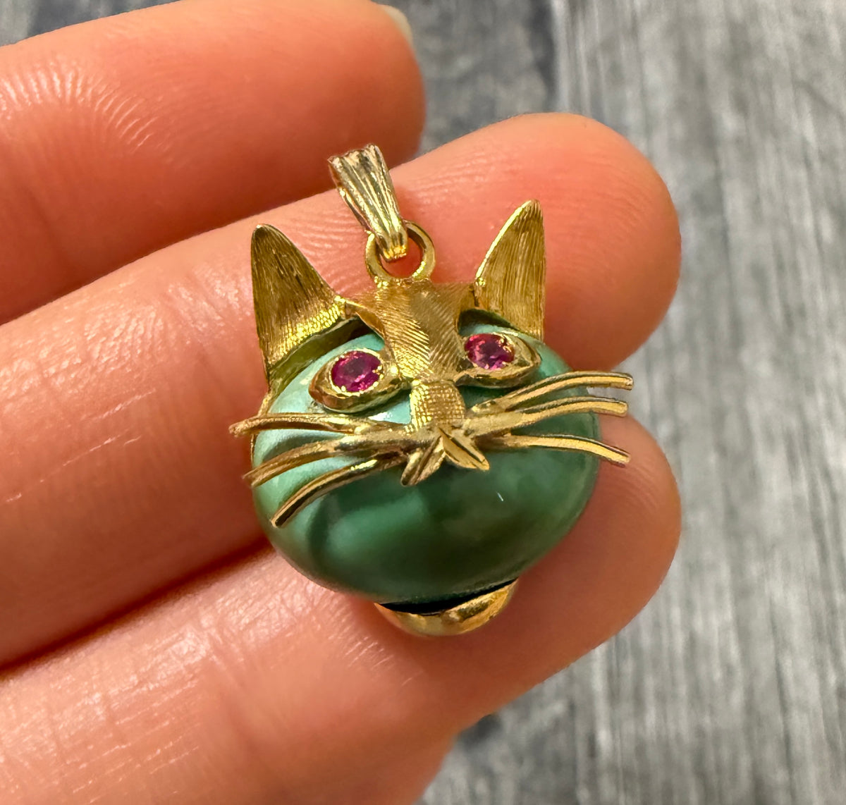 Green Gemstone and 18K Gold Cat Charm