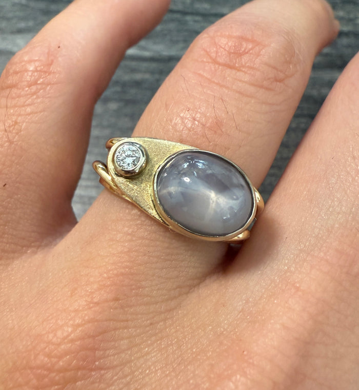 Vintage Star Sapphire and Diamond Ring