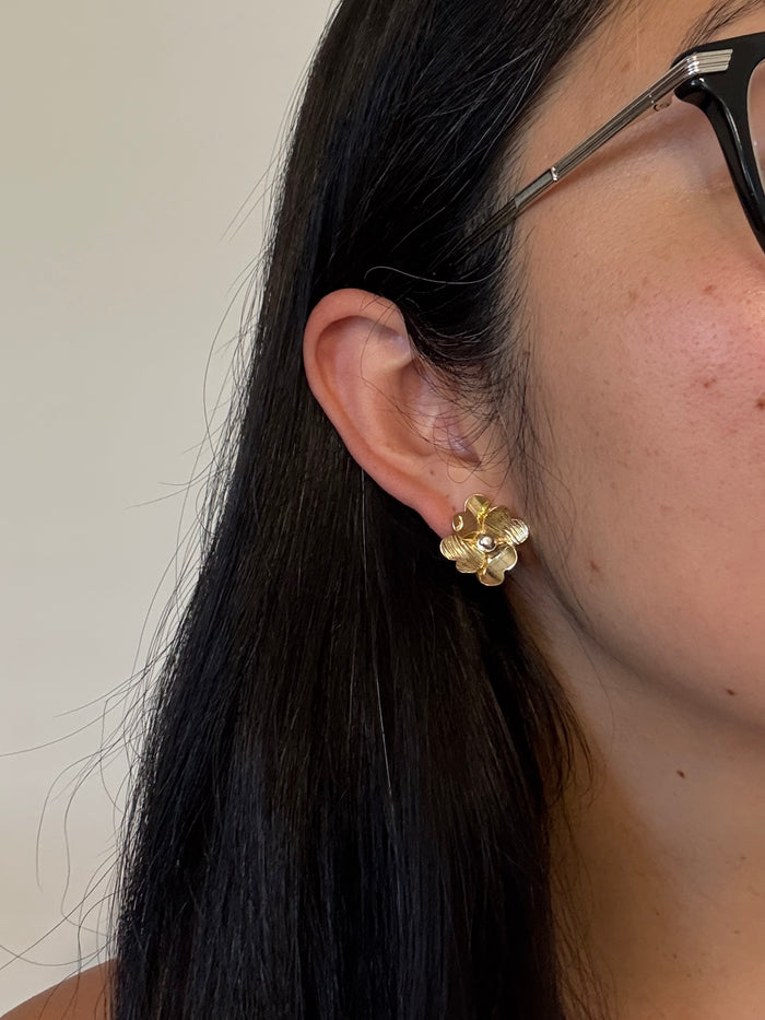 Dimensional 14K Gold Clover Flower Earrings