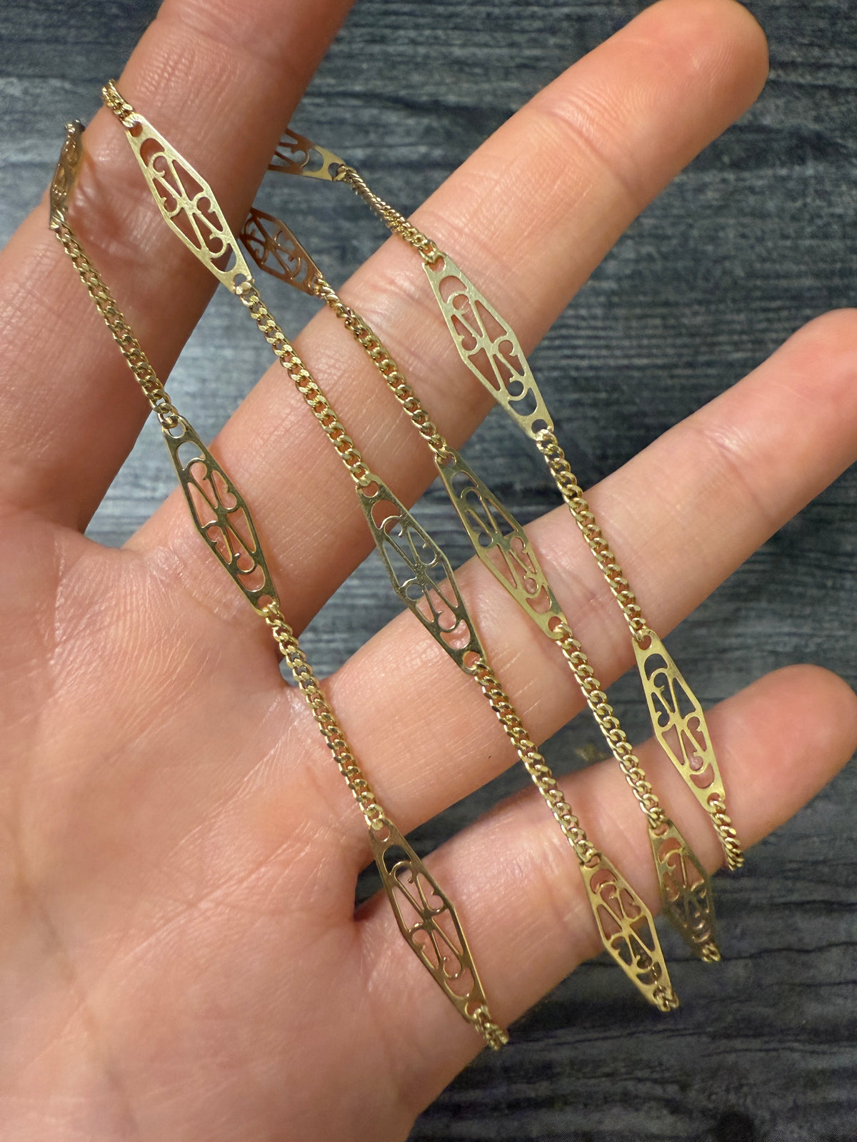 Vintage 14K Gold Filigree Panel Necklace, 24" Long