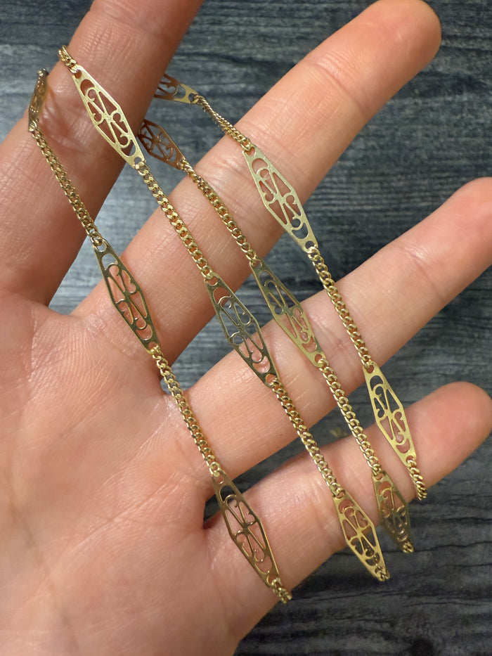Vintage 14K Gold Filigree Panel Necklace, 24" Long