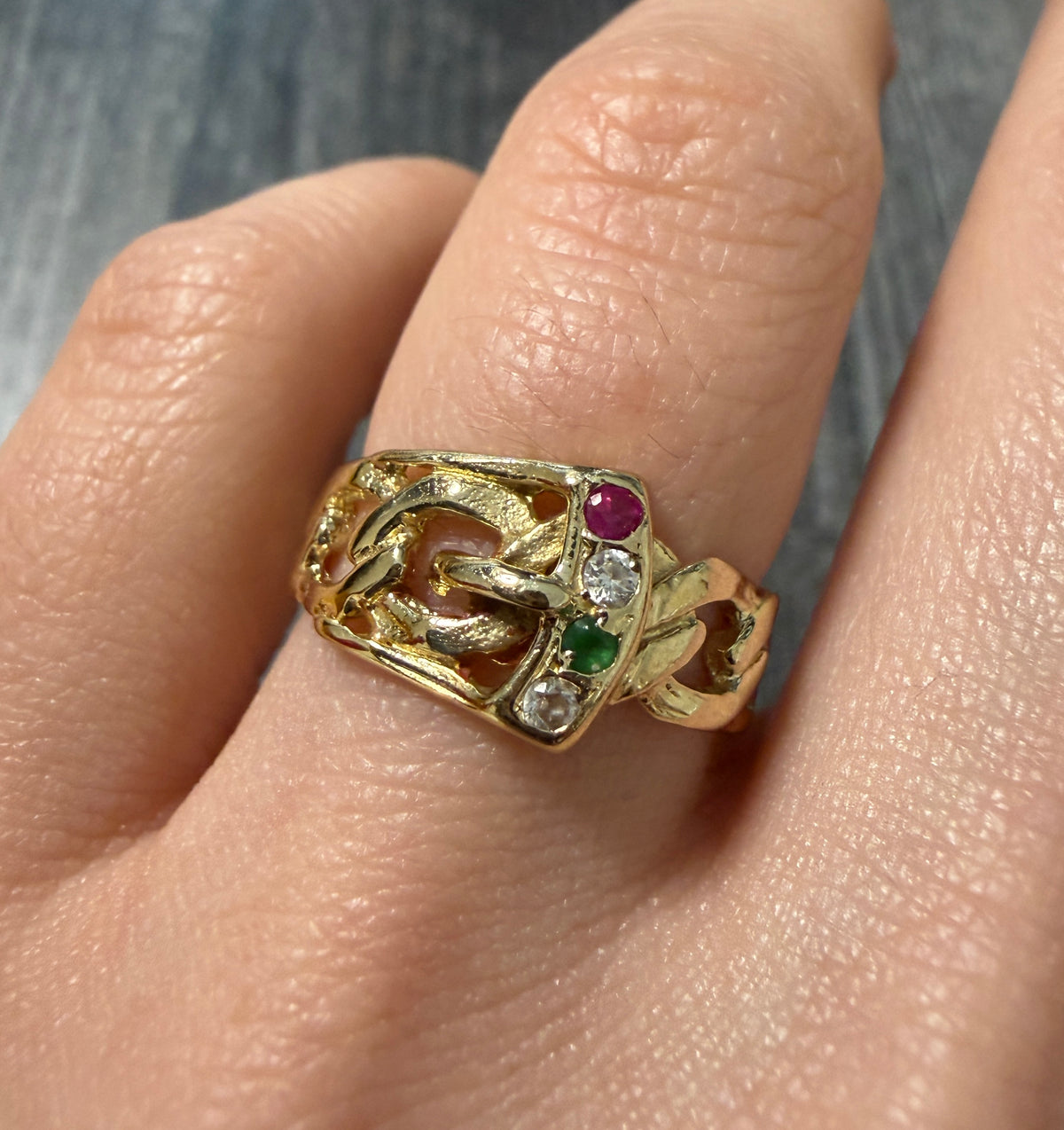 Vintage 10K Gold Curb Link Buckle Band (S)