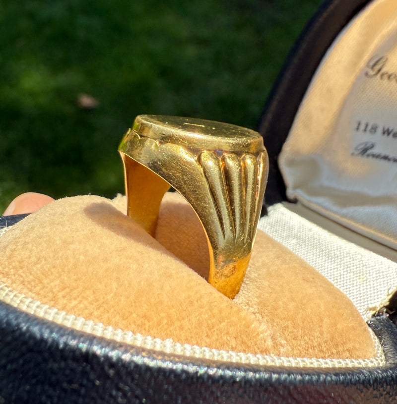 Vintage Fluted 14K Gold Signet Ring
