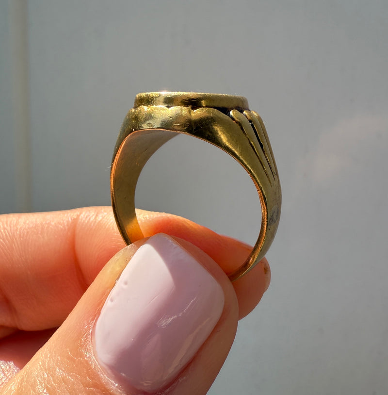 Vintage Fluted 14K Gold Signet Ring
