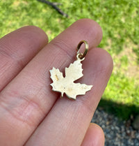 Vintage 14K Maple Leaf Charm