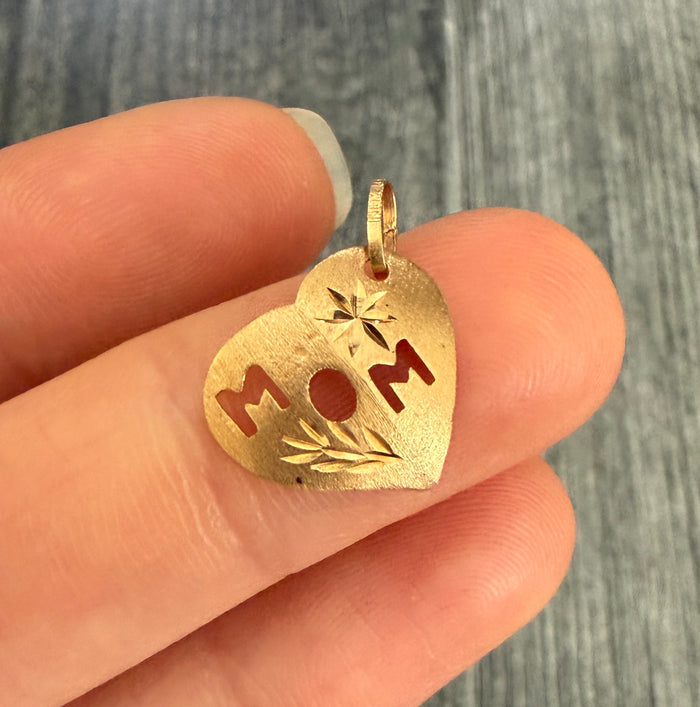 Vintage "MOM" Heart Charm In 14K Gold