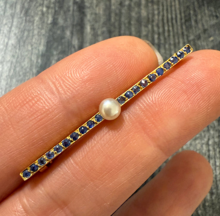 Antique Sapphire and Pearl Bar Pin in 18K Gold