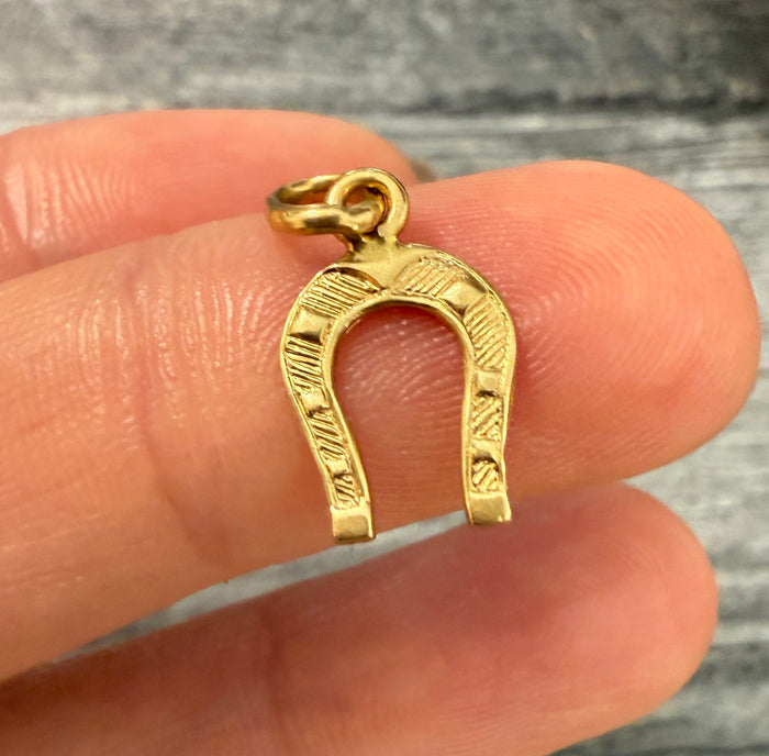 Mini Vintage 18K Gold Horseshoe Charm