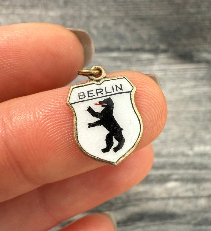 Vintage Enamel and 8K Gold Shield "BERLIN" German City Charm
