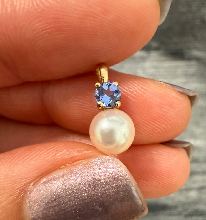 Pearl and Tanzanite Charm in 14K Gold