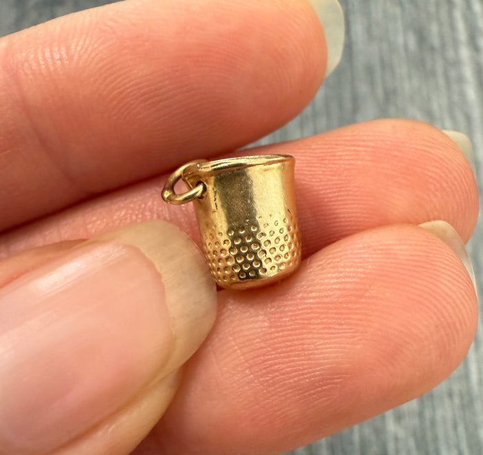 Vintage 14K Gold Thimble Charm