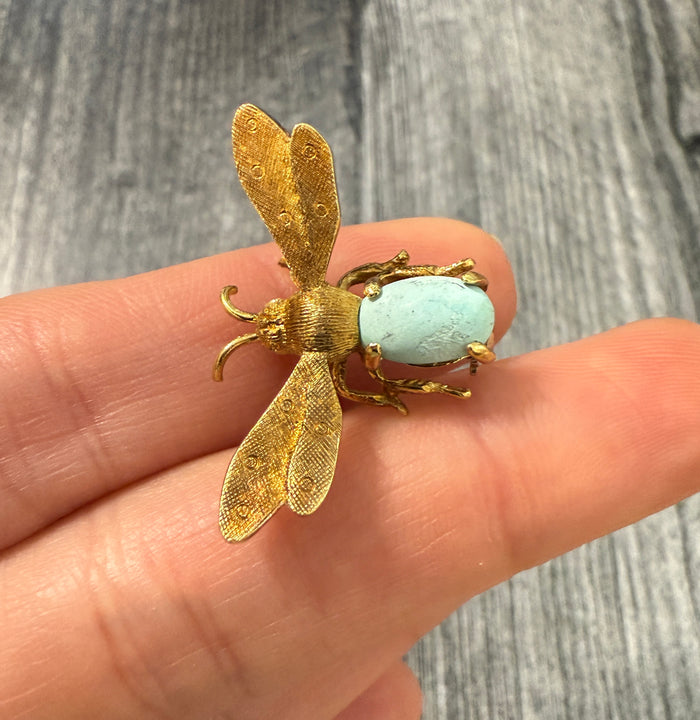 Vintage 18K Gold Turquoise Bead Bee Brooch