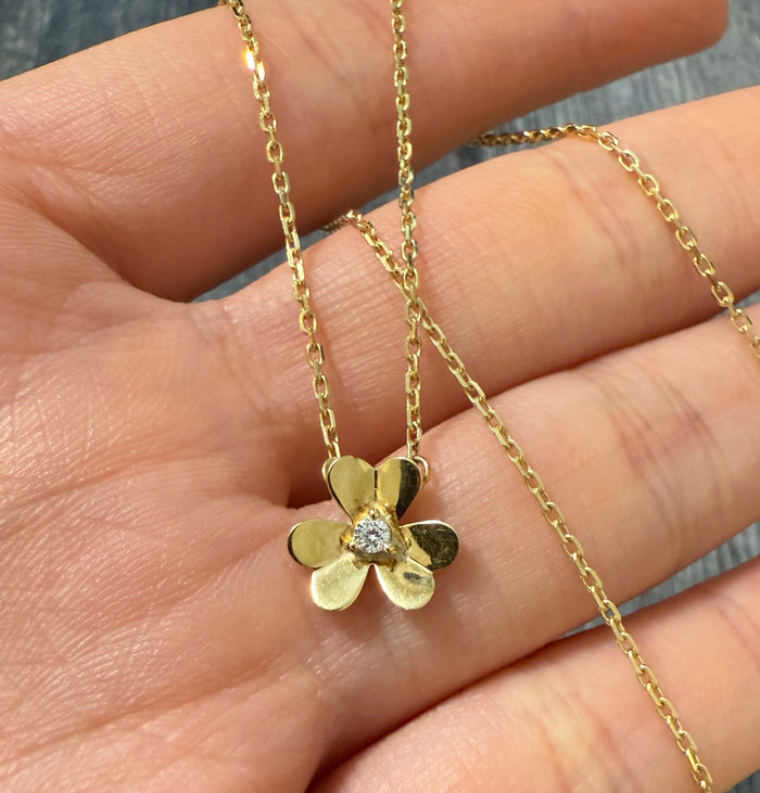Diamond and 18K Gold Flower Necklace
