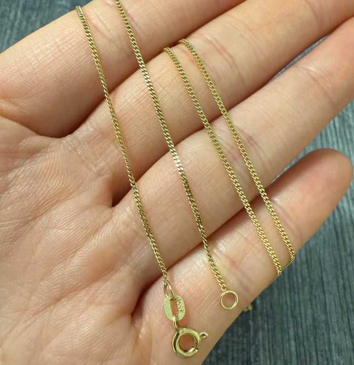 Everyday 14K Gold Flat Curb Link Chain, 18" long