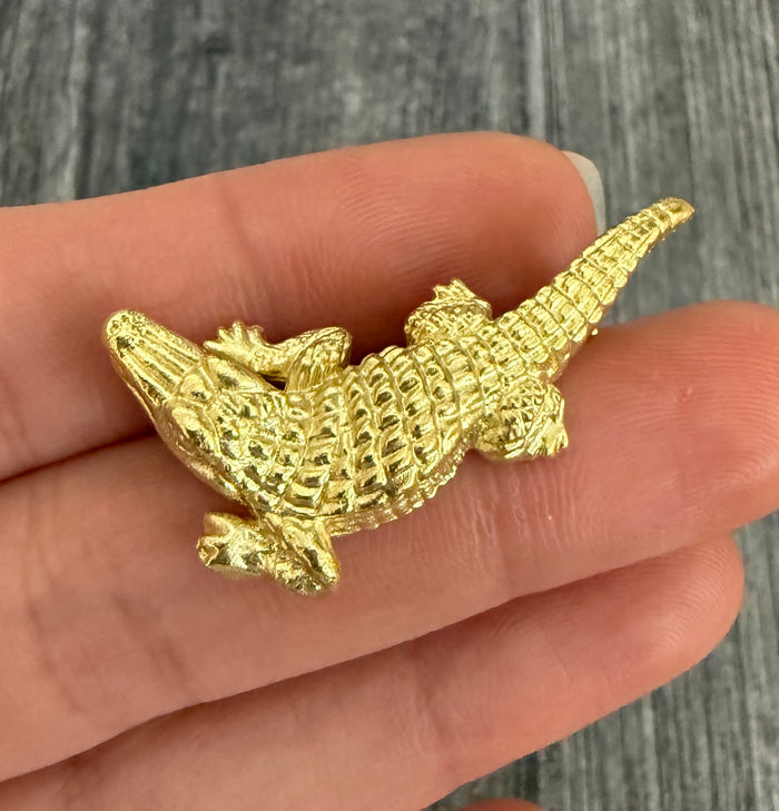 Vintage 18K Gold Crocodile or Alligator Brooch (I)