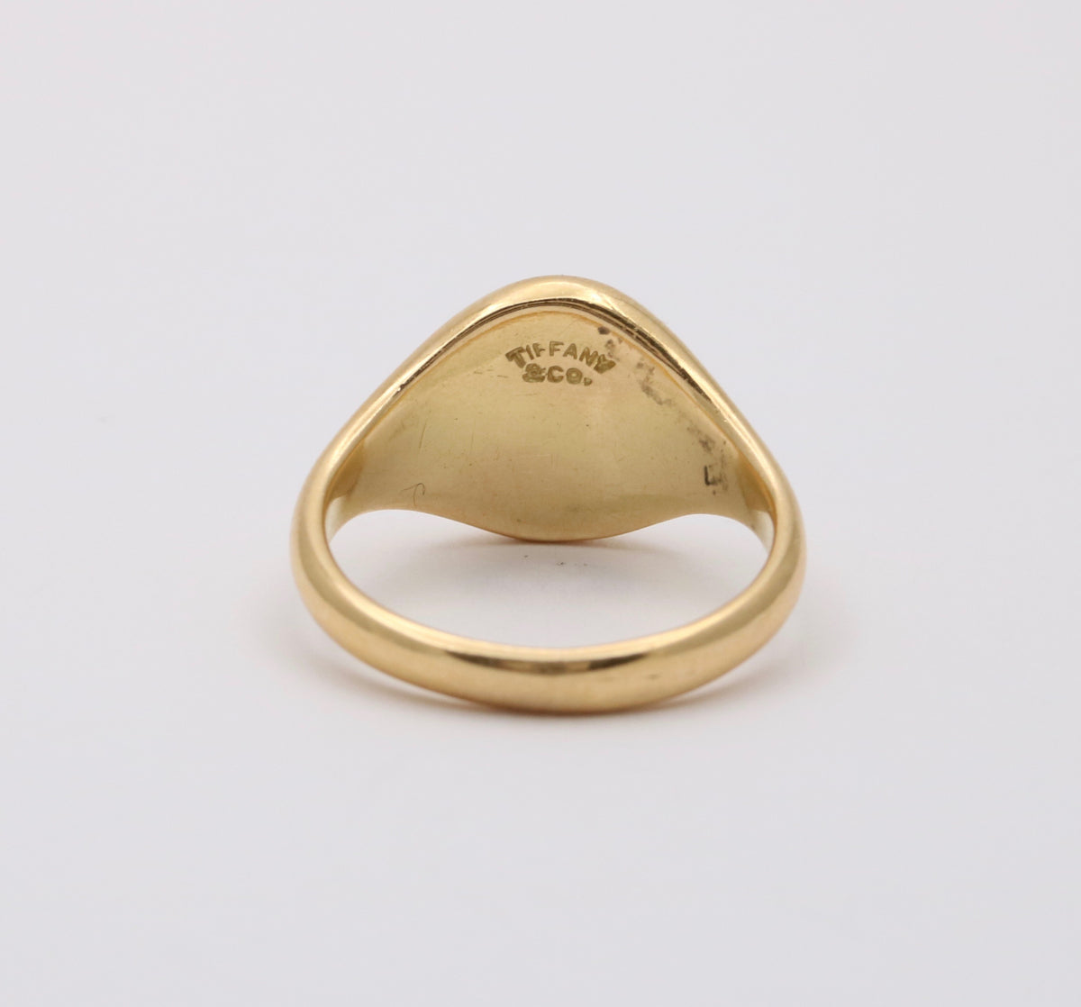 Vintage Tiffany & Co Onyx and 18K Gold Signet Ring