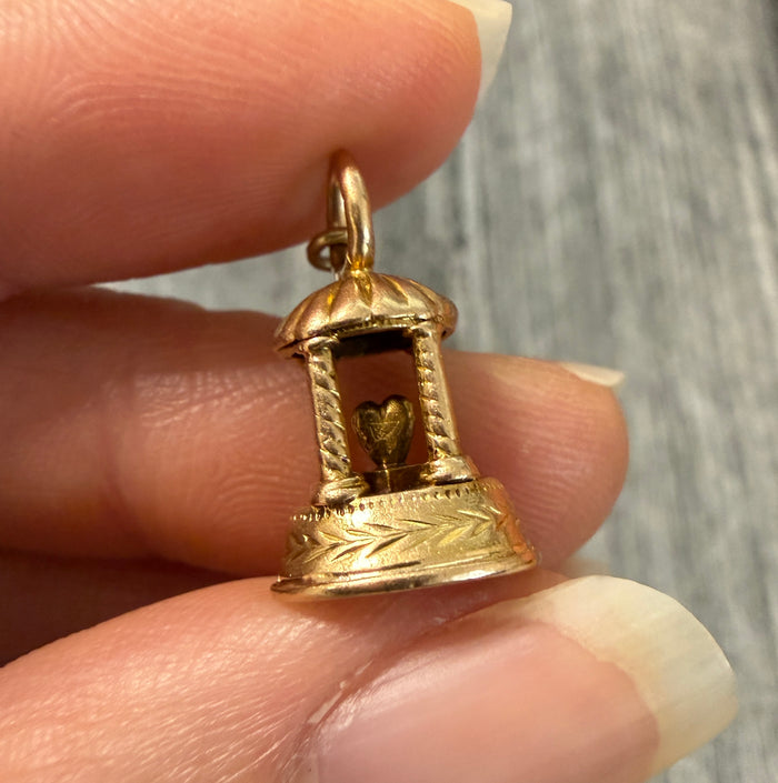 Vintage 14K Gold Heart Inside a Gazebo or Building Charm