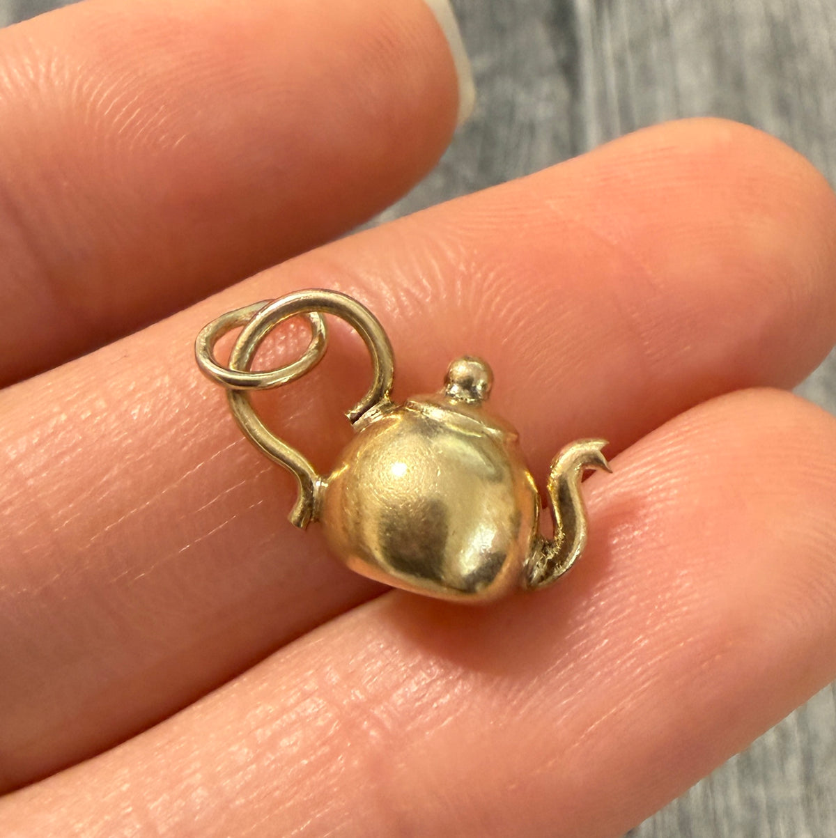 Vintage 14K Gold Teapot Charm