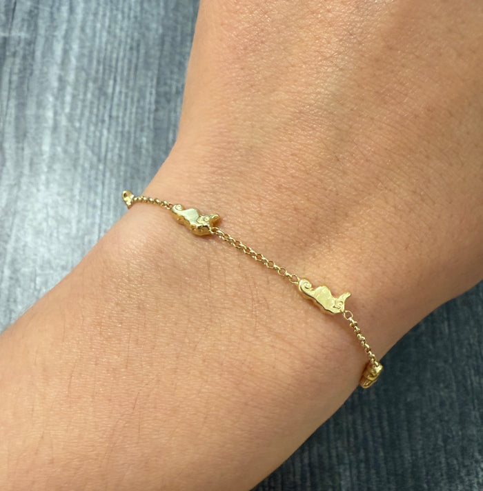 Vintage 18K Gold Seahorse Bracelet