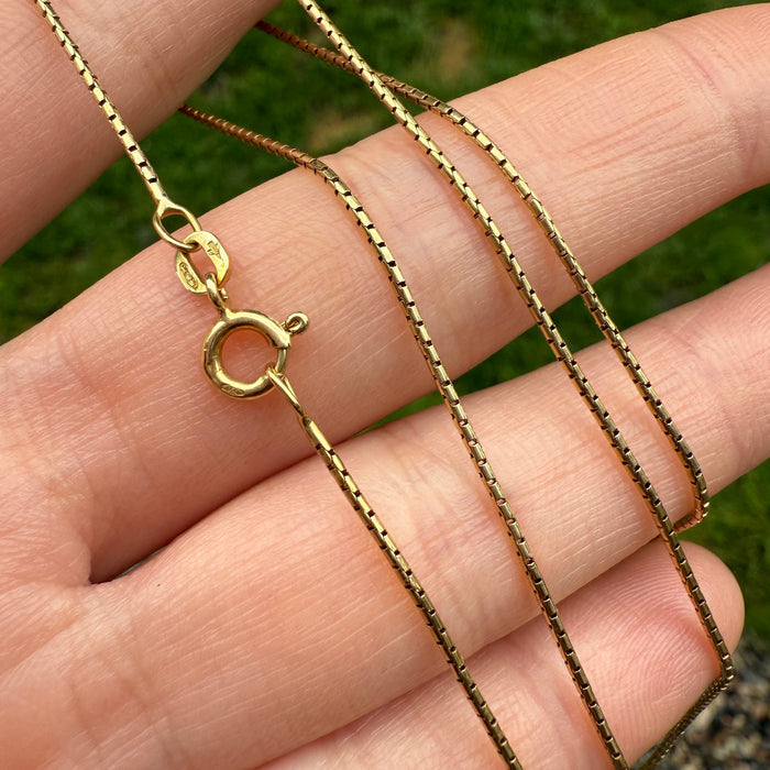 Vintage 18K Gold Tubular Snake Style Chain, 21” Long