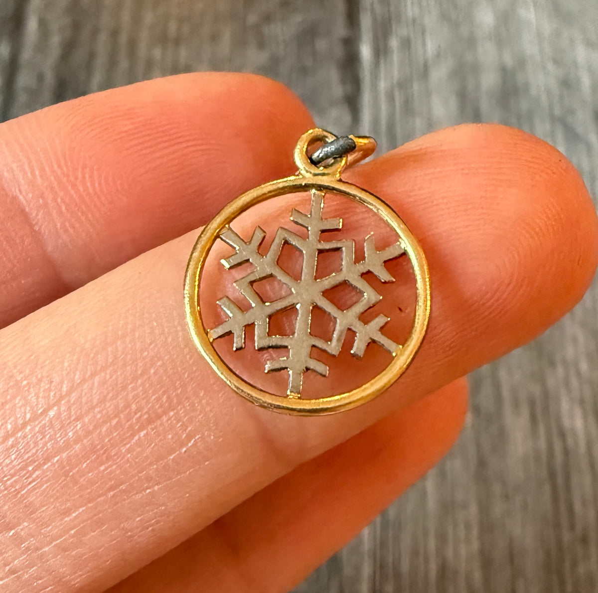 Vintage 18K Bicolor Snowflake Charm