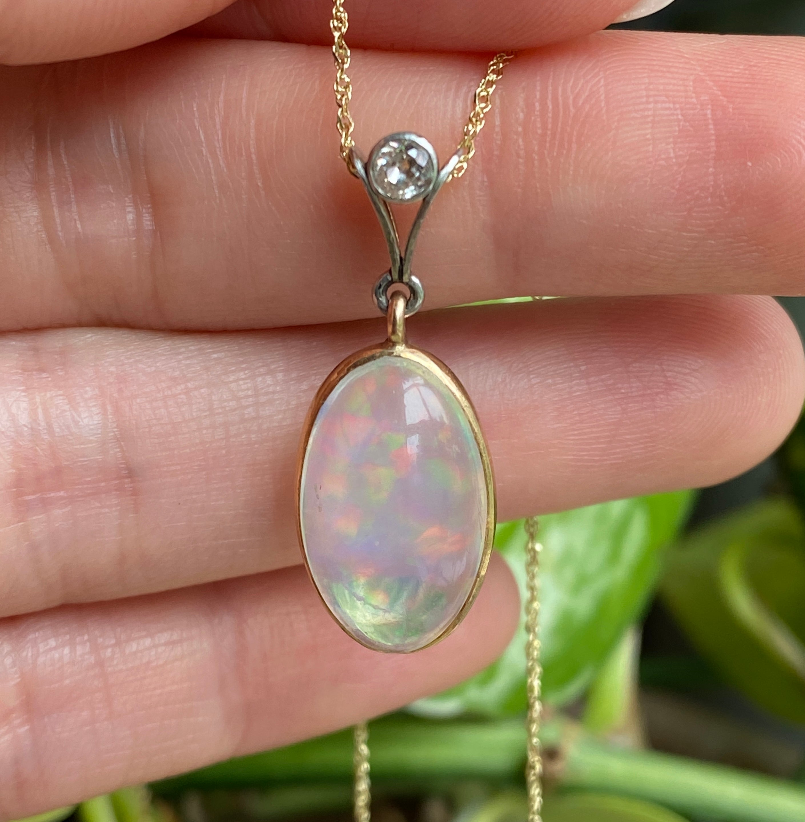 Vintage Opal Pendant Necklace | Antique Gold Jewellery | Opal Jewellery