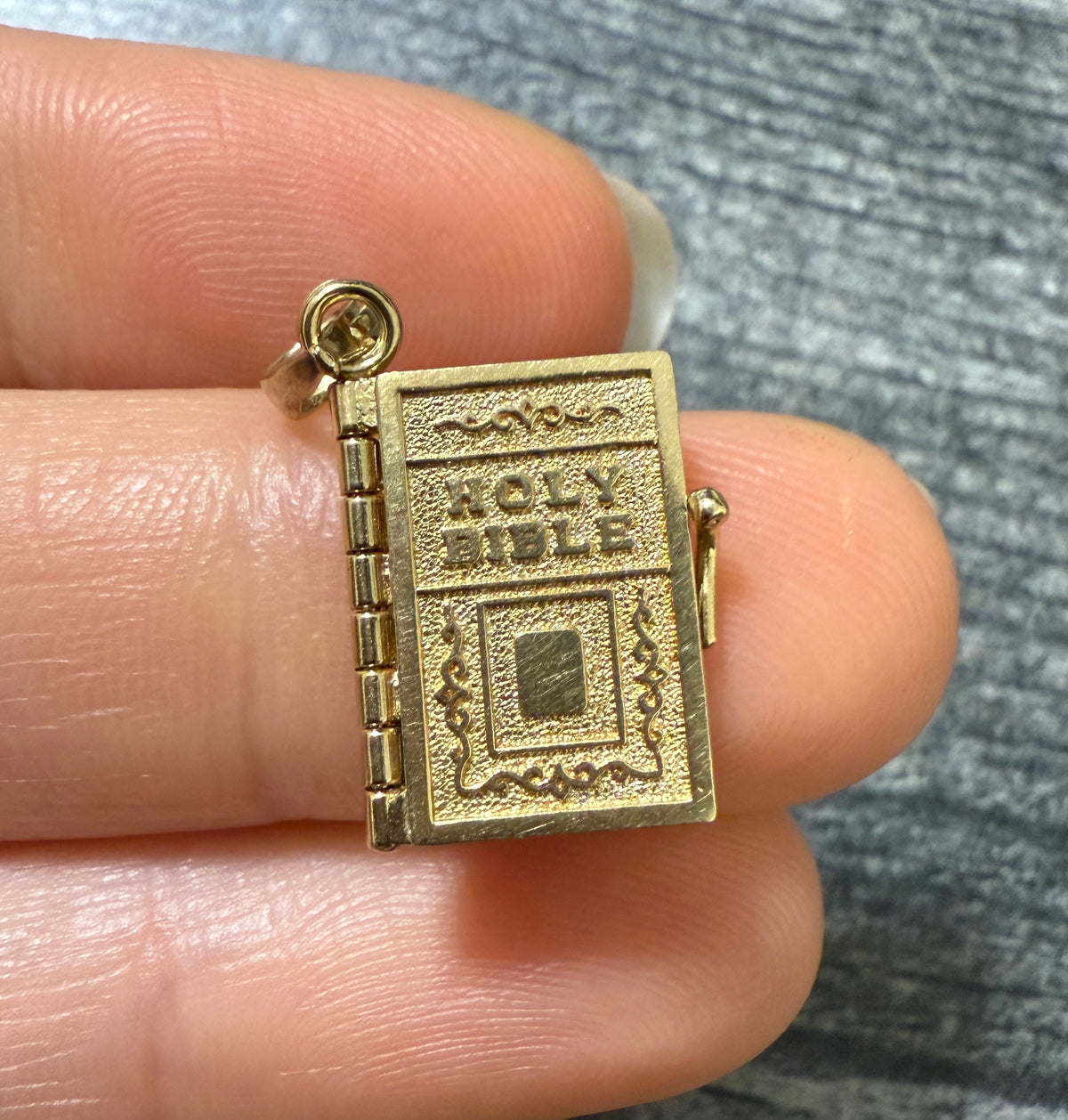 14K Gold Holy Bible Book Charm with Lord's Prayer