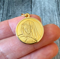 Uno A Erre 18K Gold Virgin Mary Charm
