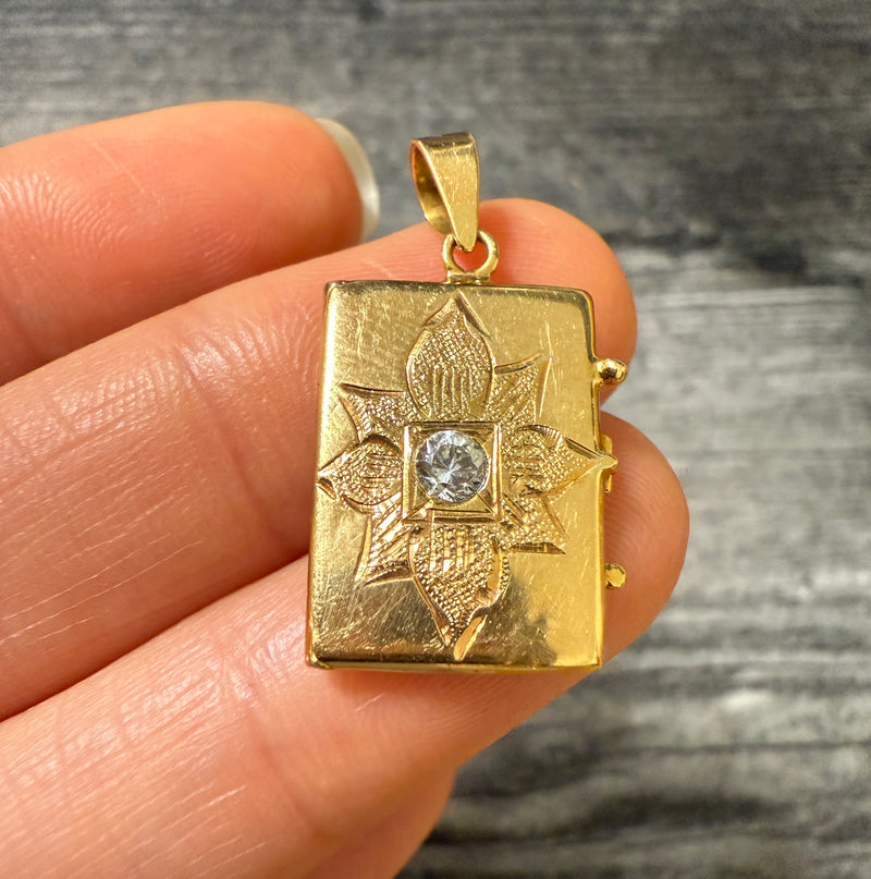 Vintage 14K Gold and Paste Flower Locket