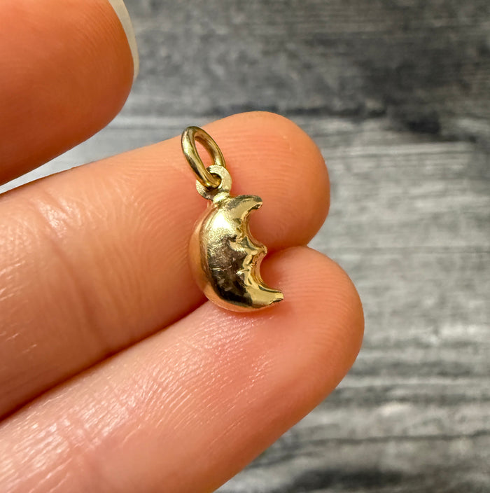 Mini 14K Gold Puffy Crescent Charm (S)