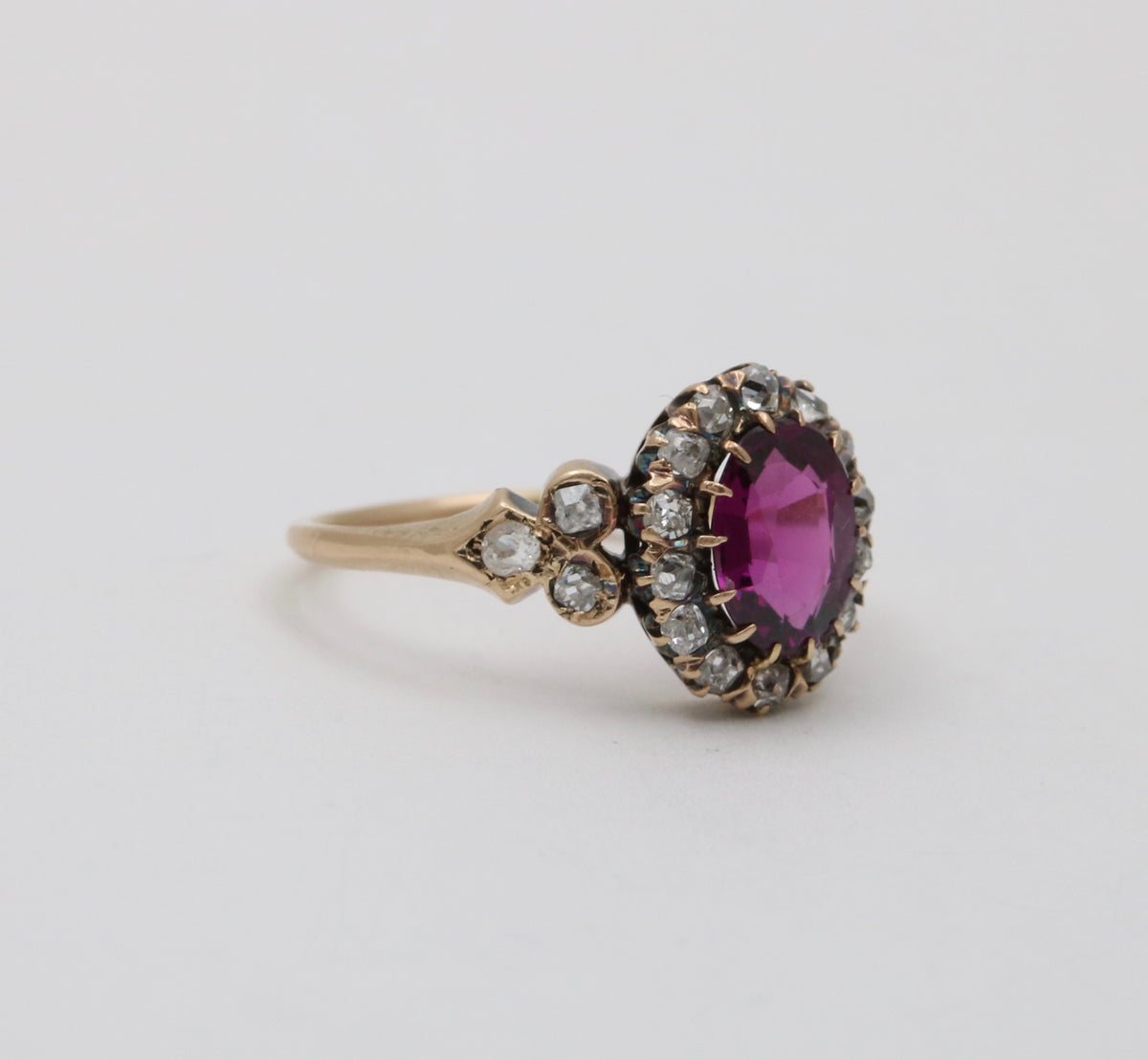 Victorian Rhodolite Garnet and Diamond Trefoil Motif Ring