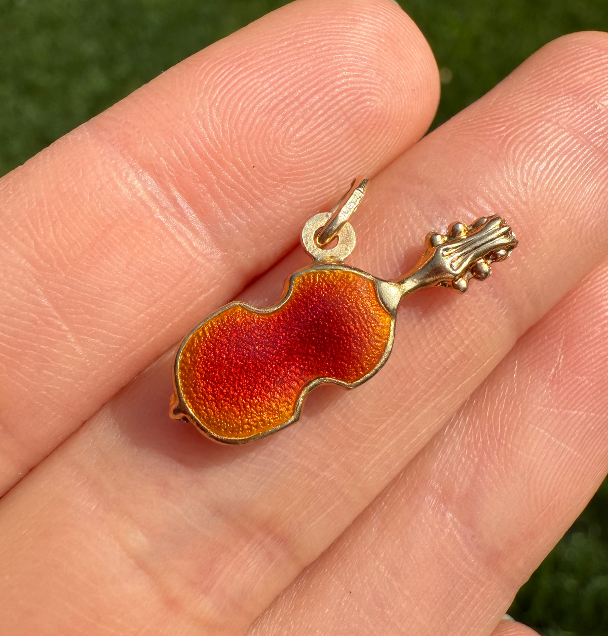 Enamel and 18K Gold Violin Charm