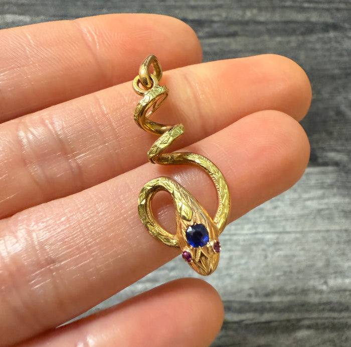 Vintage 18K Gold Snake Swirl Charm