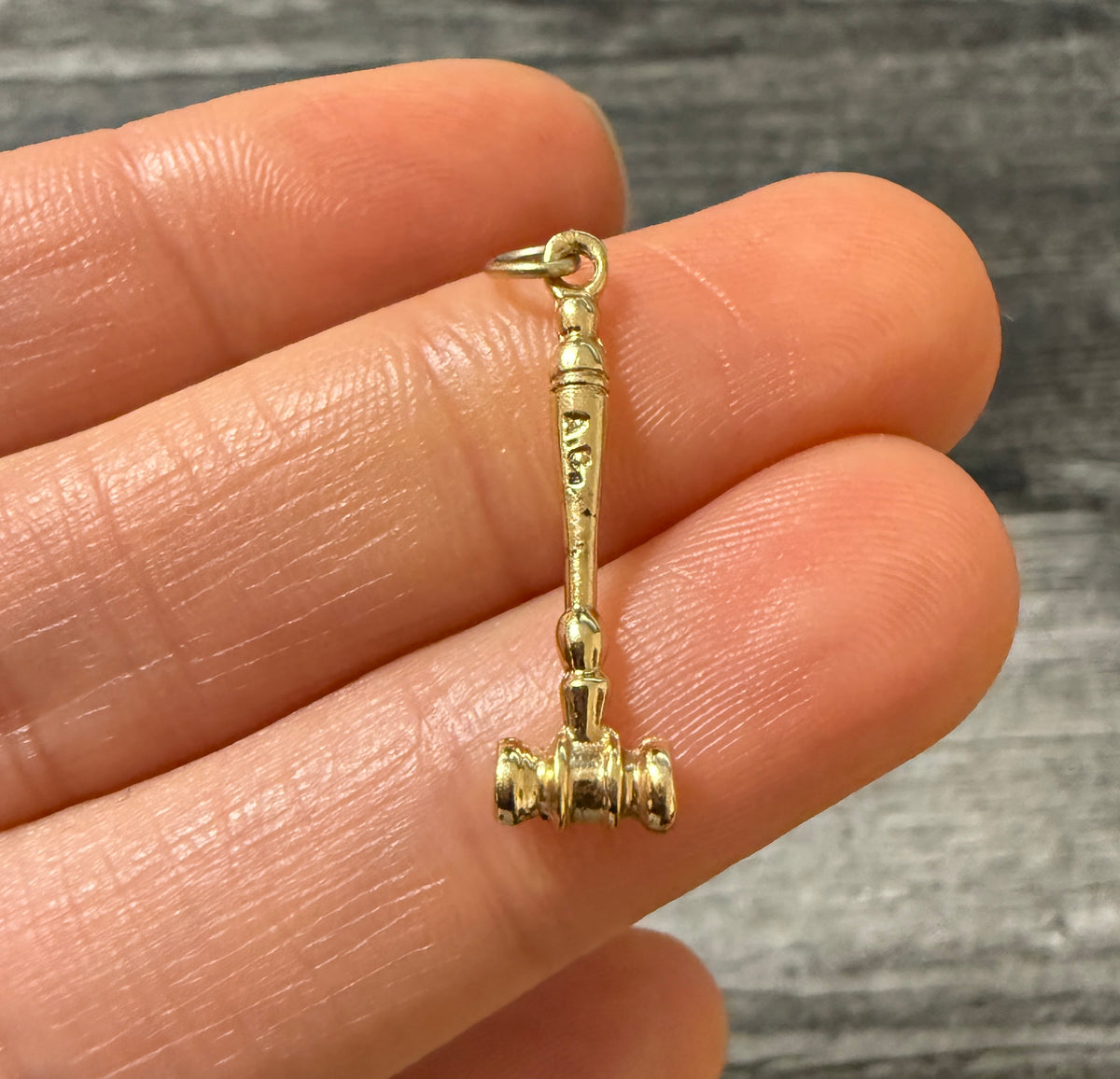 Vintage 14K Gold Gavel Charm