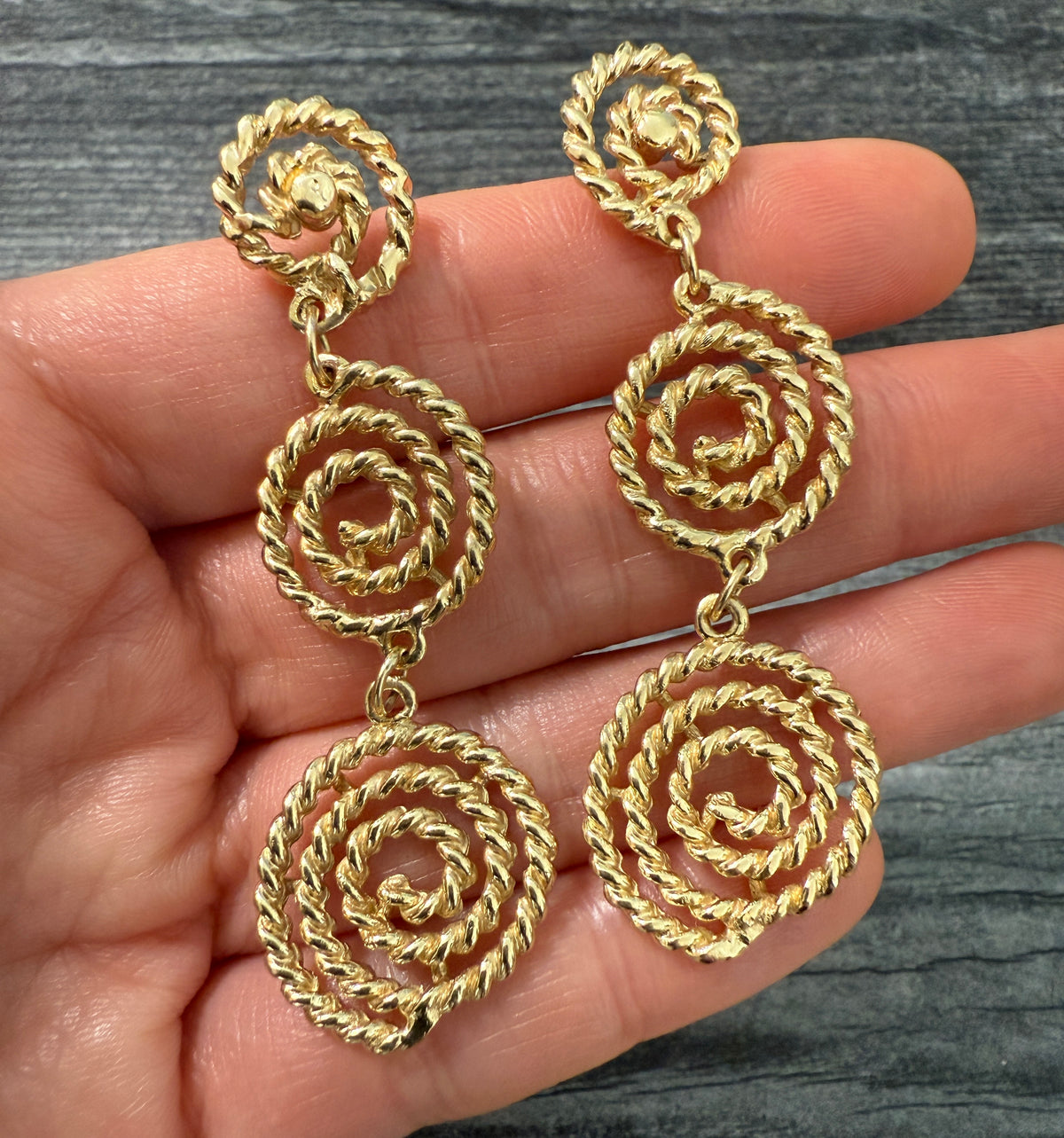 Vintage 14K Gold Swirl Dangle Earrings