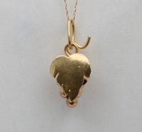 Vintage 18K Gold Grape Charm