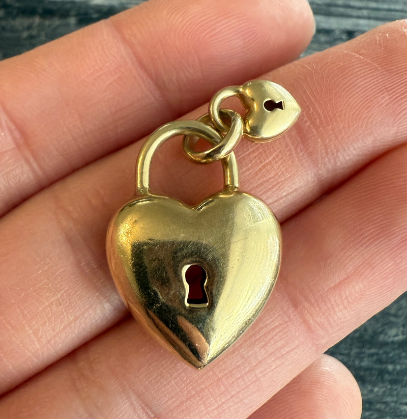 Large Vintage 14K Gold Double Puffy Heart Padlock Charm (3)