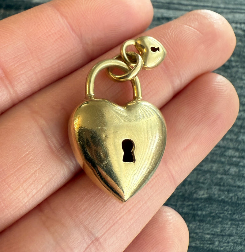 Large Vintage 14K Gold Double Puffy Heart Padlock Charm (3)