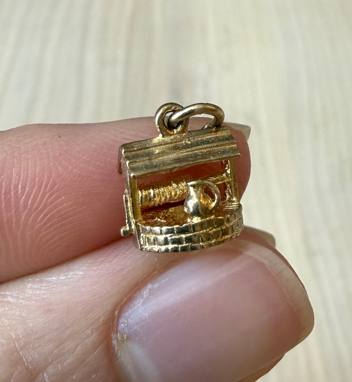 Small Midcentury English Wishing Well Charm in 9K Gold