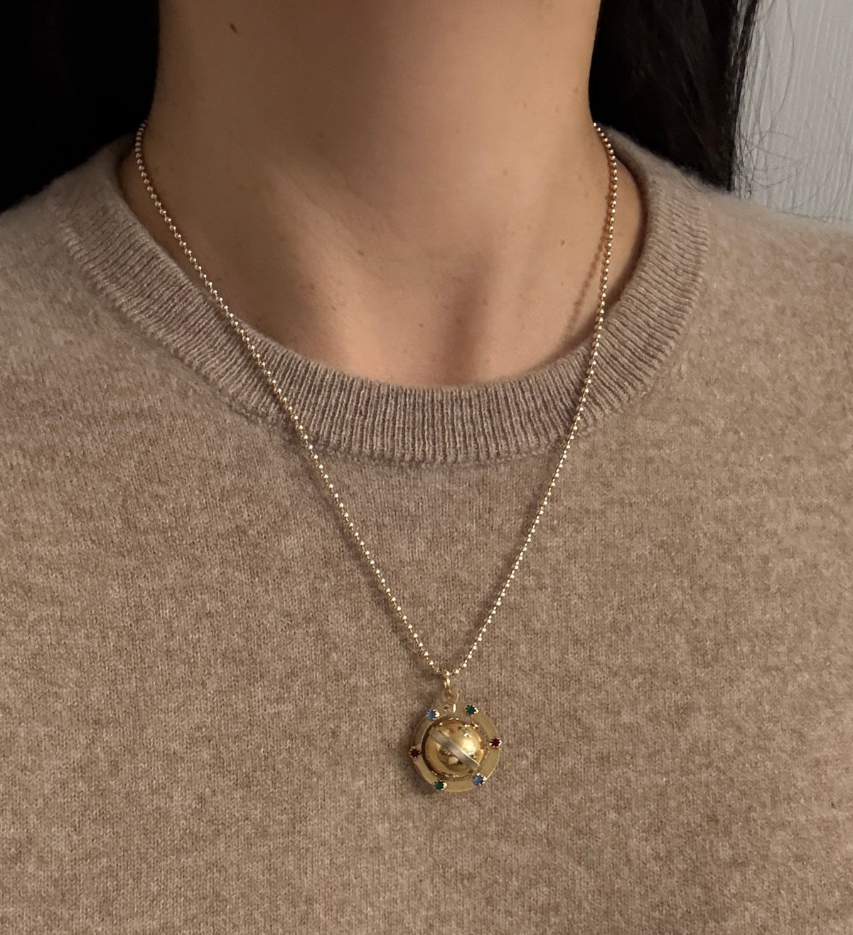 Vintage 18K Gold Spinning Saturn and Stars Charm