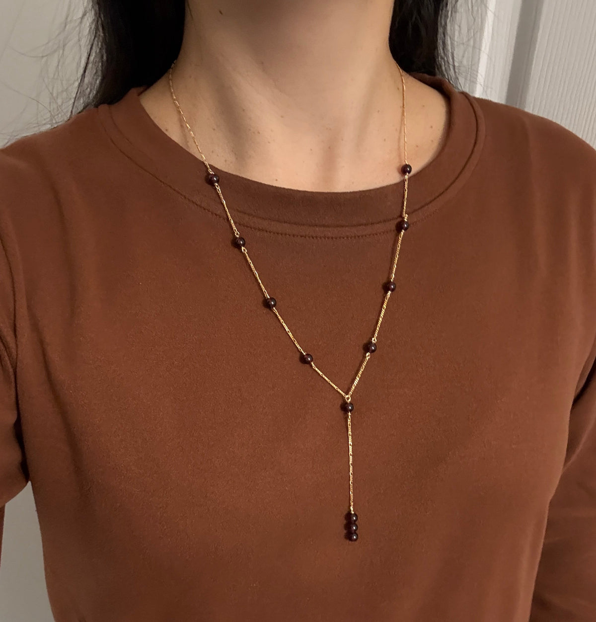 Vintage Garnet Bead Lariat Necklace in 14K Gold