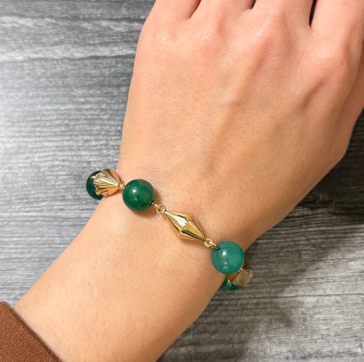 Green Onyx and 18K Gold Geometric Bead Bracelet