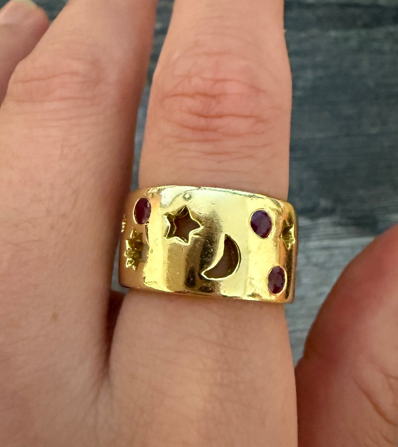 Crescent Moon and Star 18K Gold Cigar Band